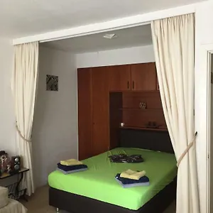 Studio Budget , Ostende Belgique